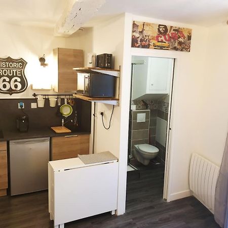 Le Nid Des Carmes Appartement Nantes Buitenkant foto