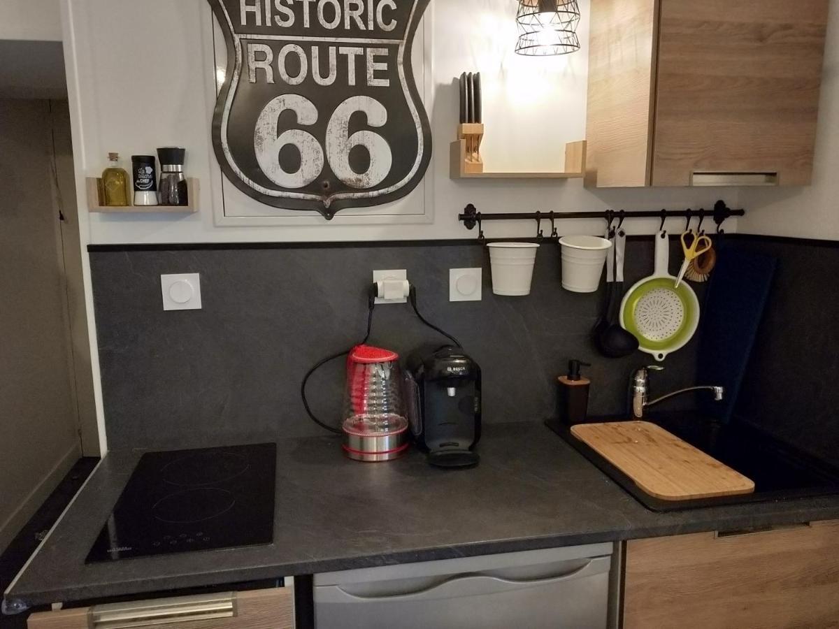 Le Nid Des Carmes Appartement Nantes Buitenkant foto